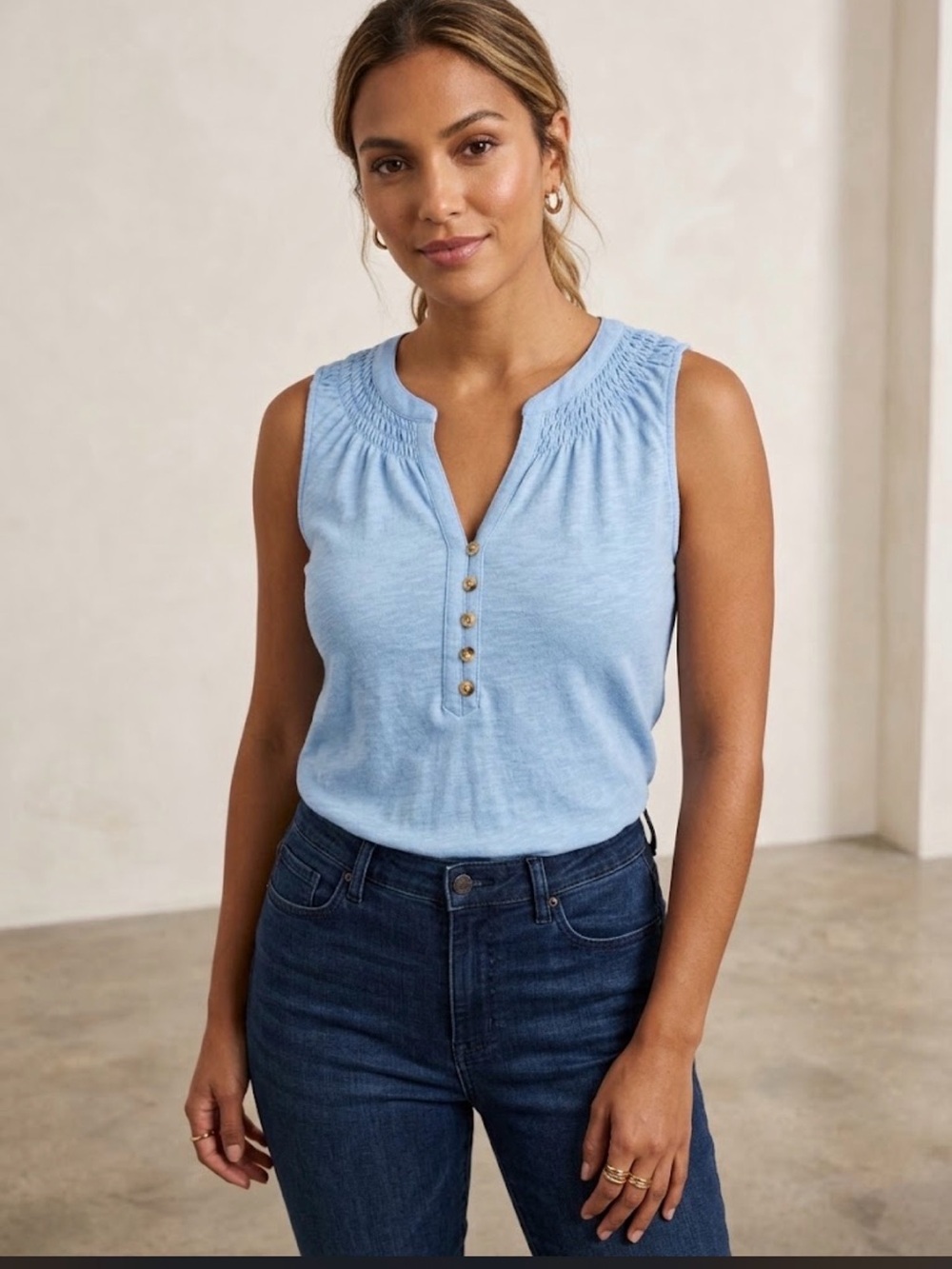 Lilly Pulitzer Essie Smocked V Neck Knit Tank Top Preppy Costal Blue XS